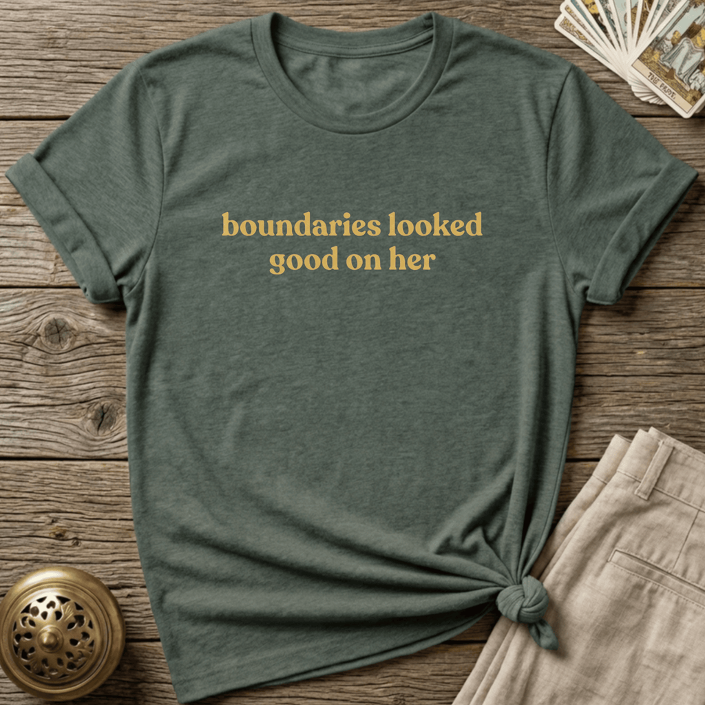 Boundaries Looked Good On Her T-shirt - Heather Military Green