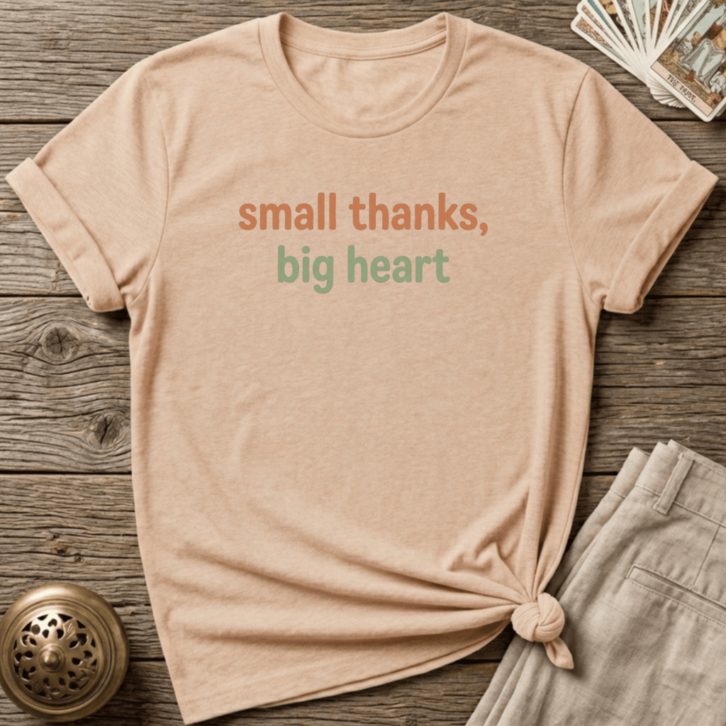 Small Thanks, Big Heart T-shirt - Natural